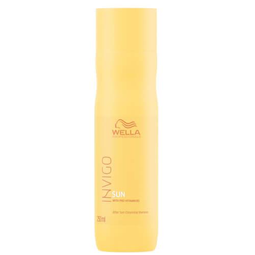Wella Professionals Čistiace šampón na vlasy namáhané slnkom Invigo (After Sun Cleansing Shampoo) 300 ml