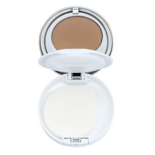 Clinique Púdrový mejkap s korektorom 2v1 Beyond Perfecting (Powder Foundation + Concealer) 14,5 g 06 Ivory
