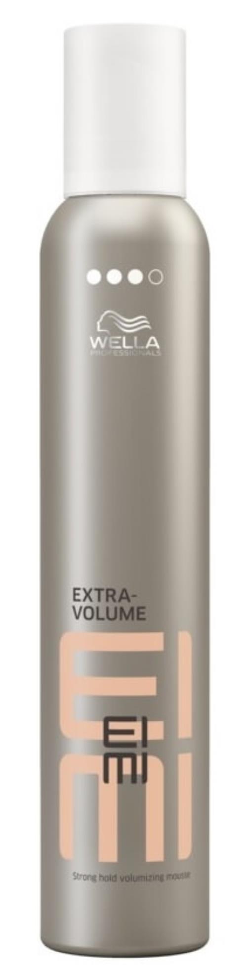 Wella Professionals Tužiaci pena pre objem vlasov so silnou fixáciou EIMI Extra Volume 300 ml