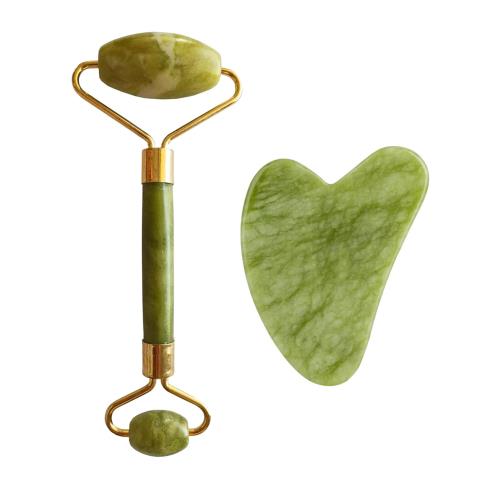 Palsar 7 Masážny valček a doštička Guasha zelený xiuyan jadeit (Light Green Xiuyan Jade Roller & Gua Sha Set)