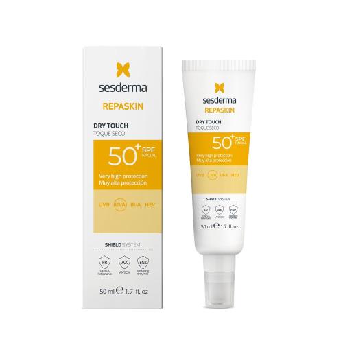 Sesderma Zmatňujúci opaľovací krém na tvár SPF 50+ Repaskin Dry Touch (Facial Sunscreen) 50 ml